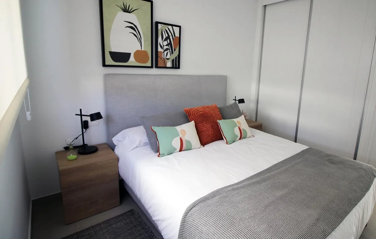 3 bedroom townhouse for sale - Bentley Hurst