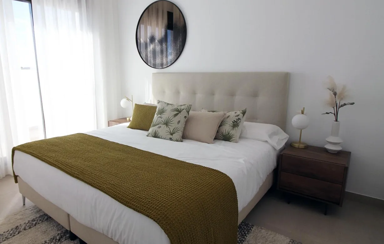 4 bedroom villa for sale - Bentley Hurst