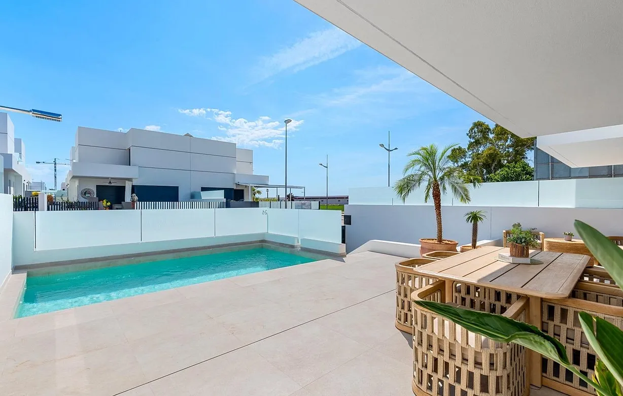 3 bedroom townhouse for sale - Bentley Hurst