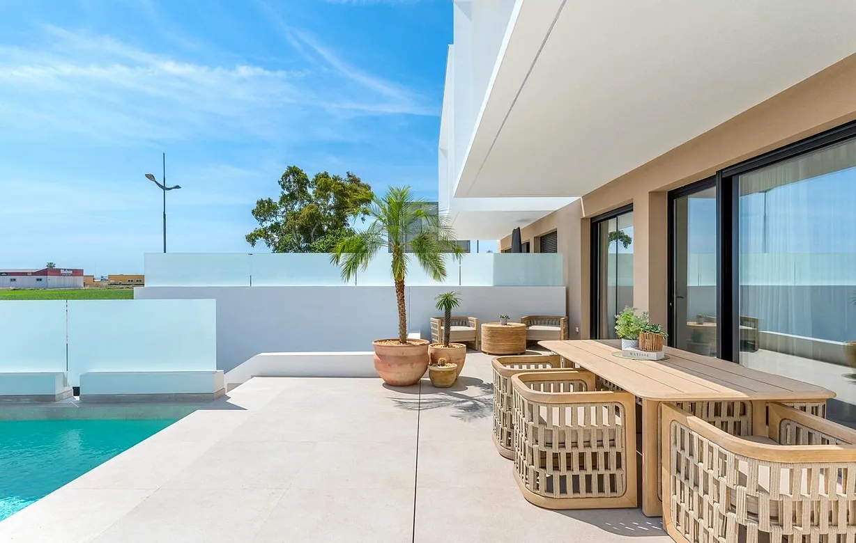 3 bedroom townhouse for sale - Bentley Hurst