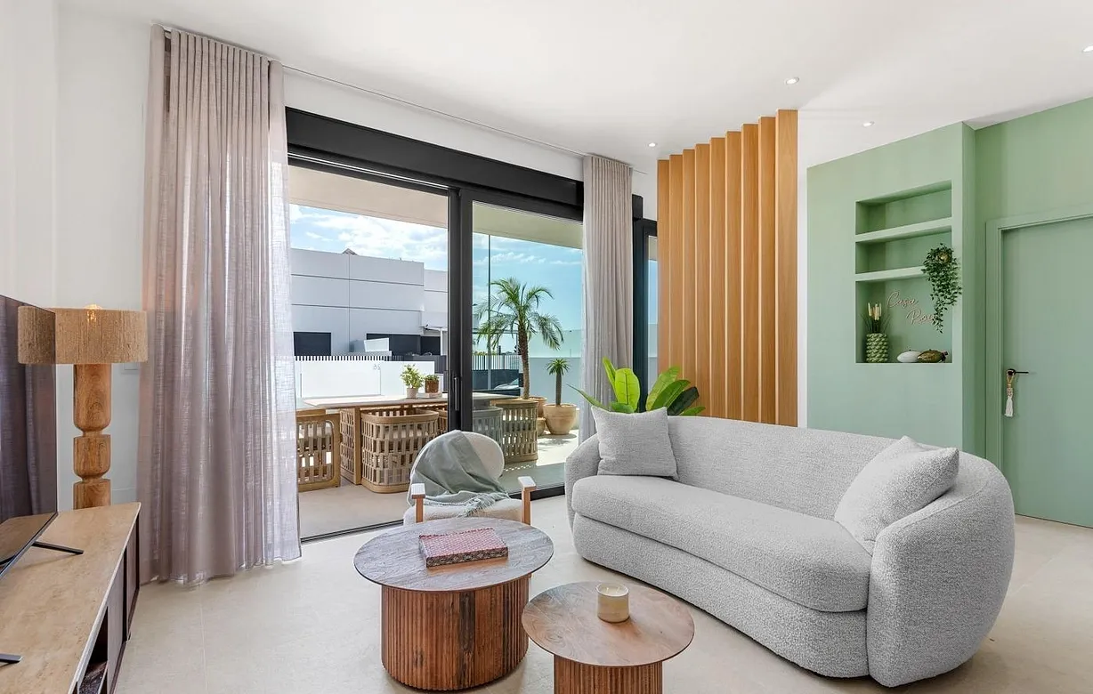 3 bedroom townhouse for sale - Bentley Hurst