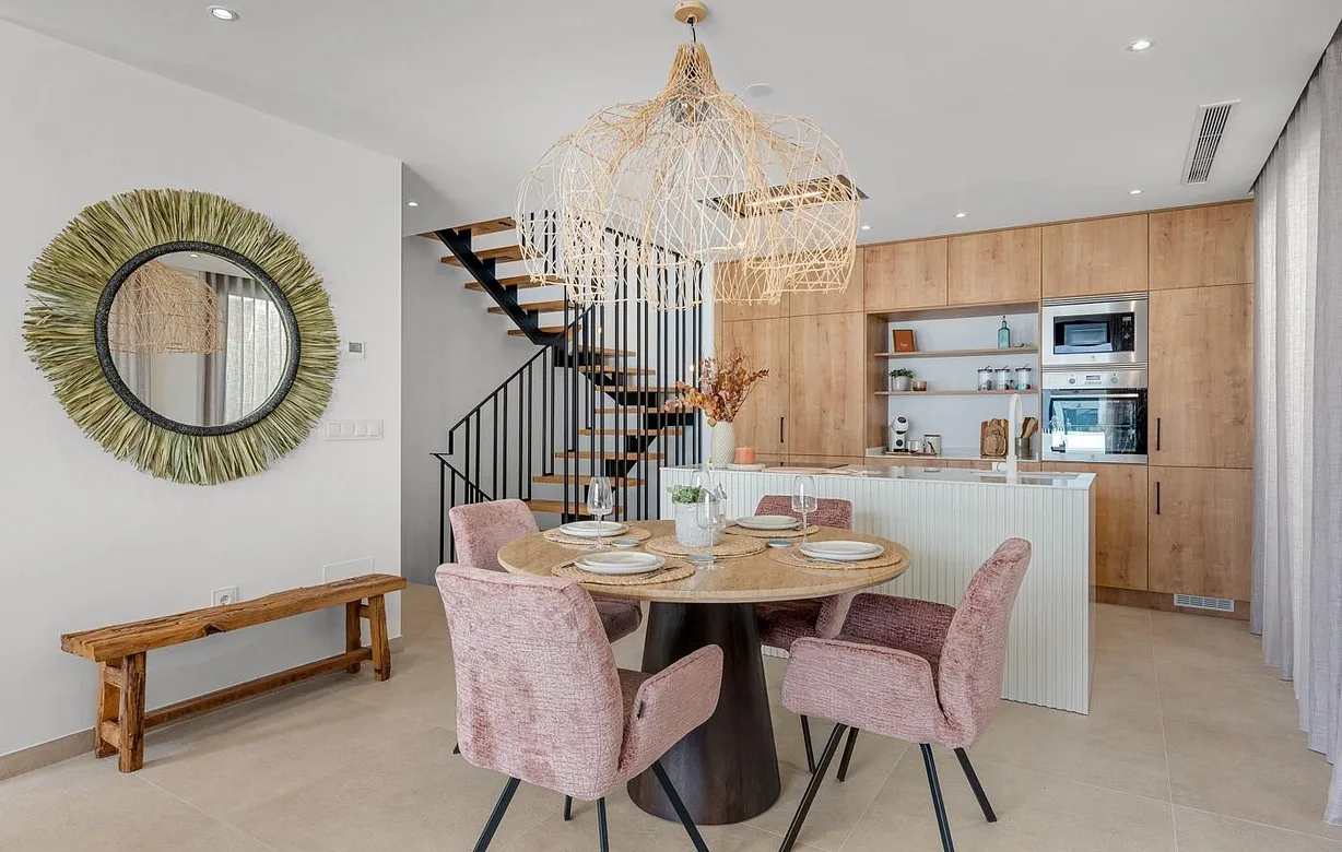 3 bedroom townhouse for sale - Bentley Hurst