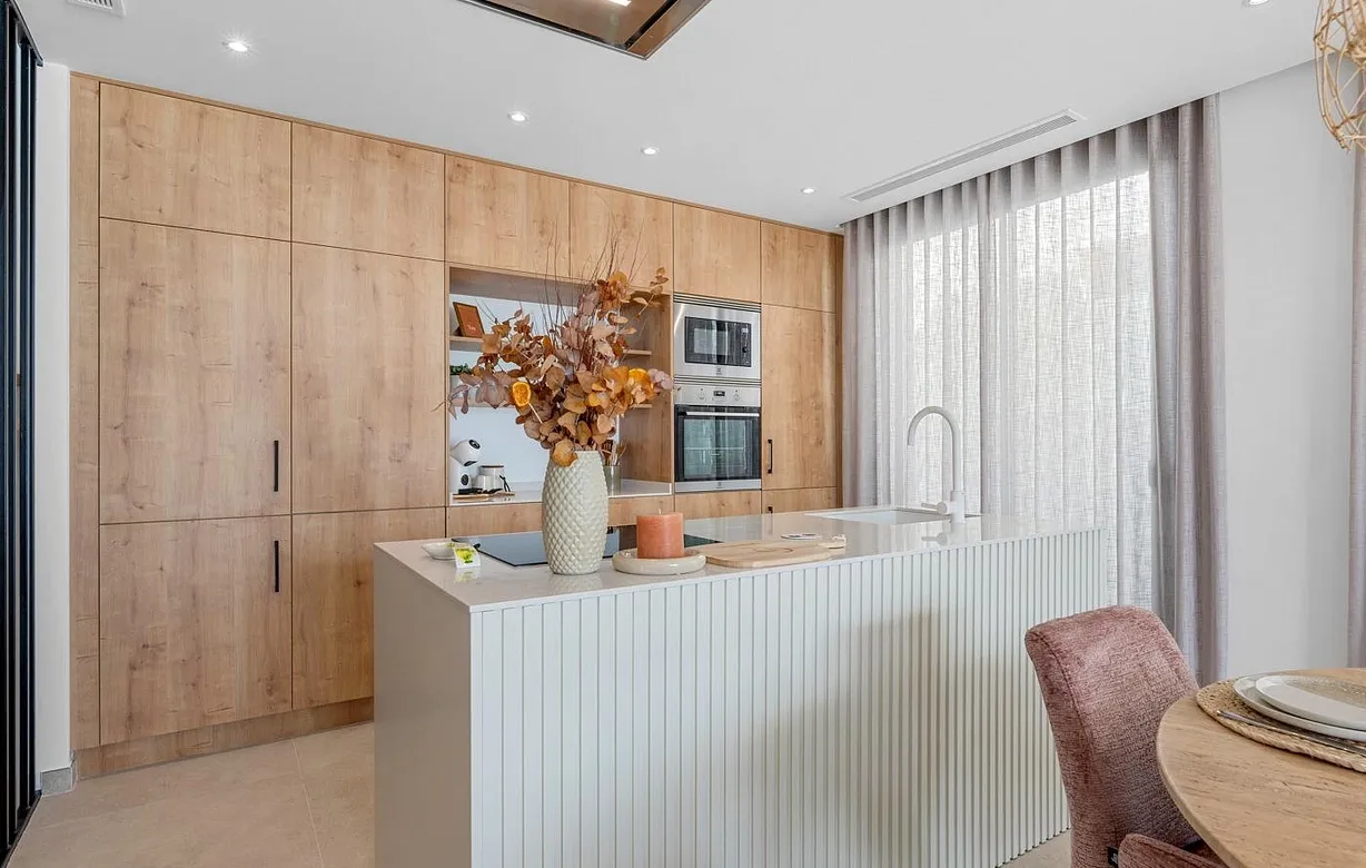 3 bedroom townhouse for sale - Bentley Hurst