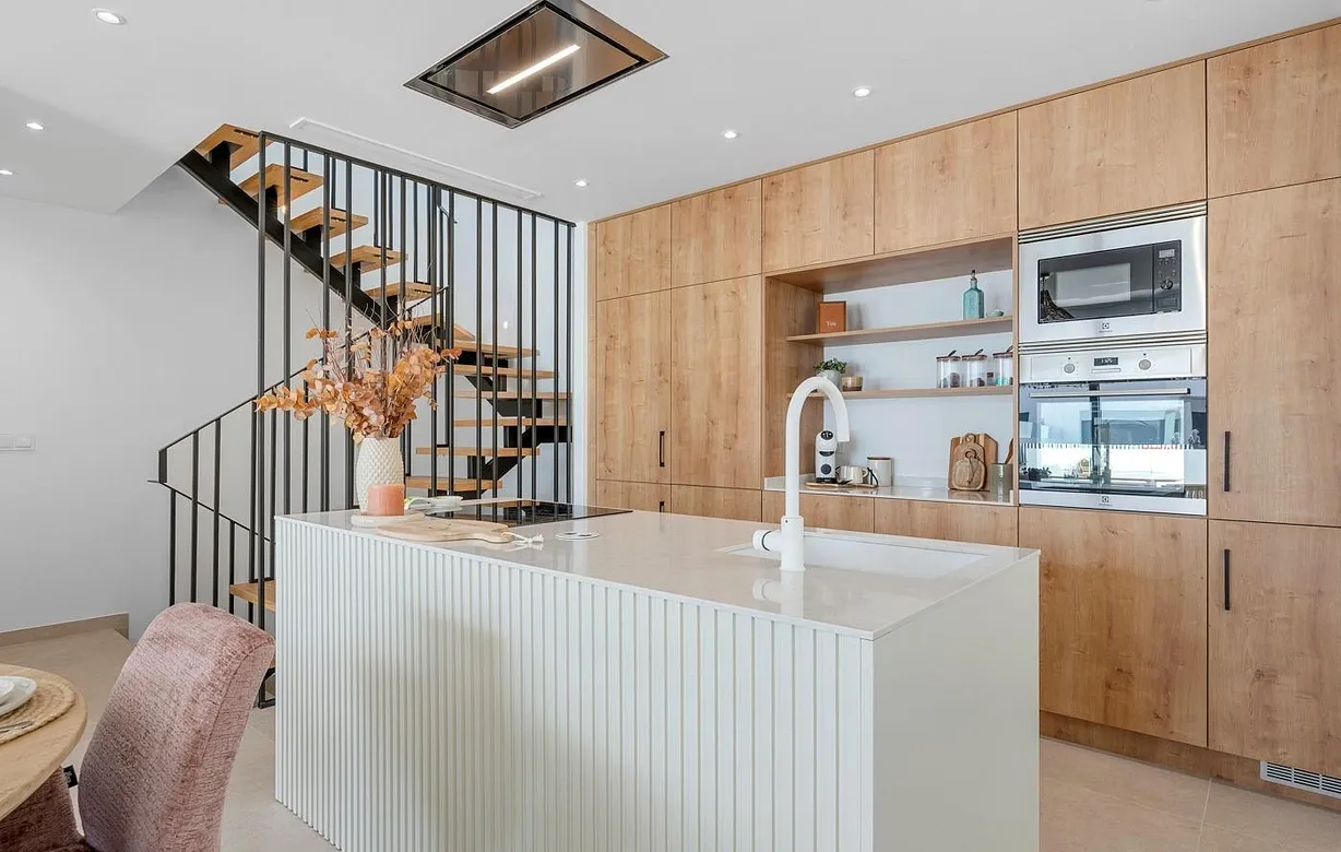 3 bedroom townhouse for sale - Bentley Hurst