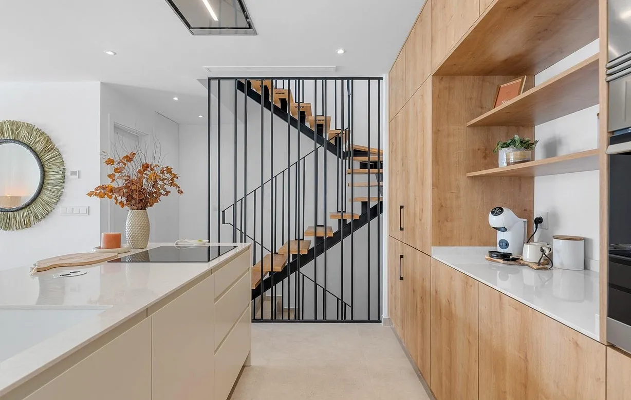 3 bedroom townhouse for sale - Bentley Hurst