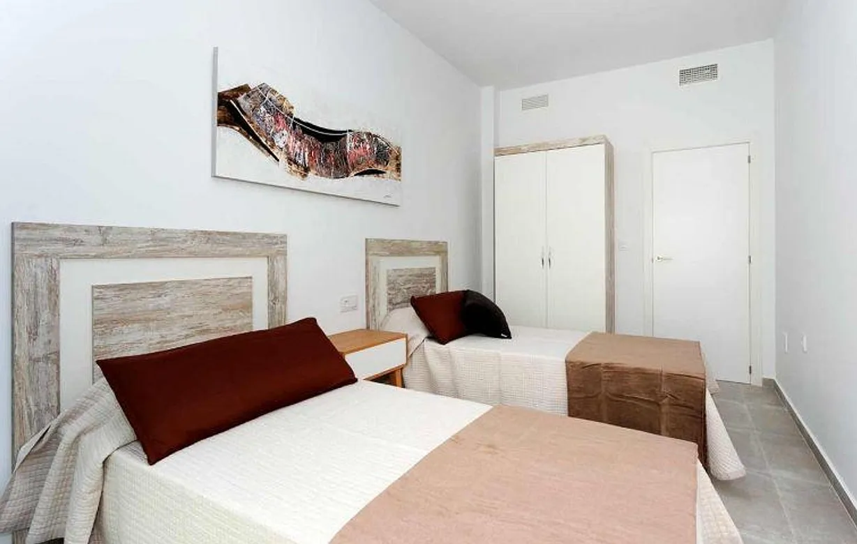 3 bedroom villa for sale - Bentley Hurst