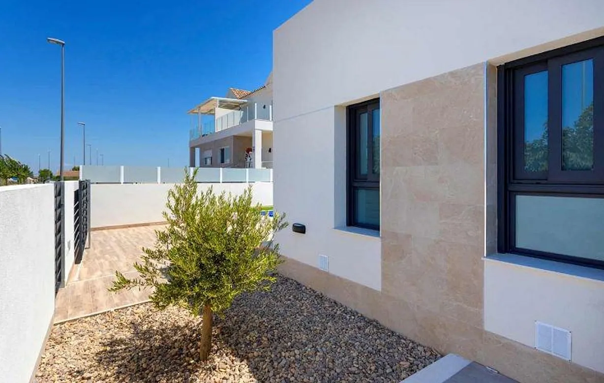 3 bedroom villa for sale - Bentley Hurst