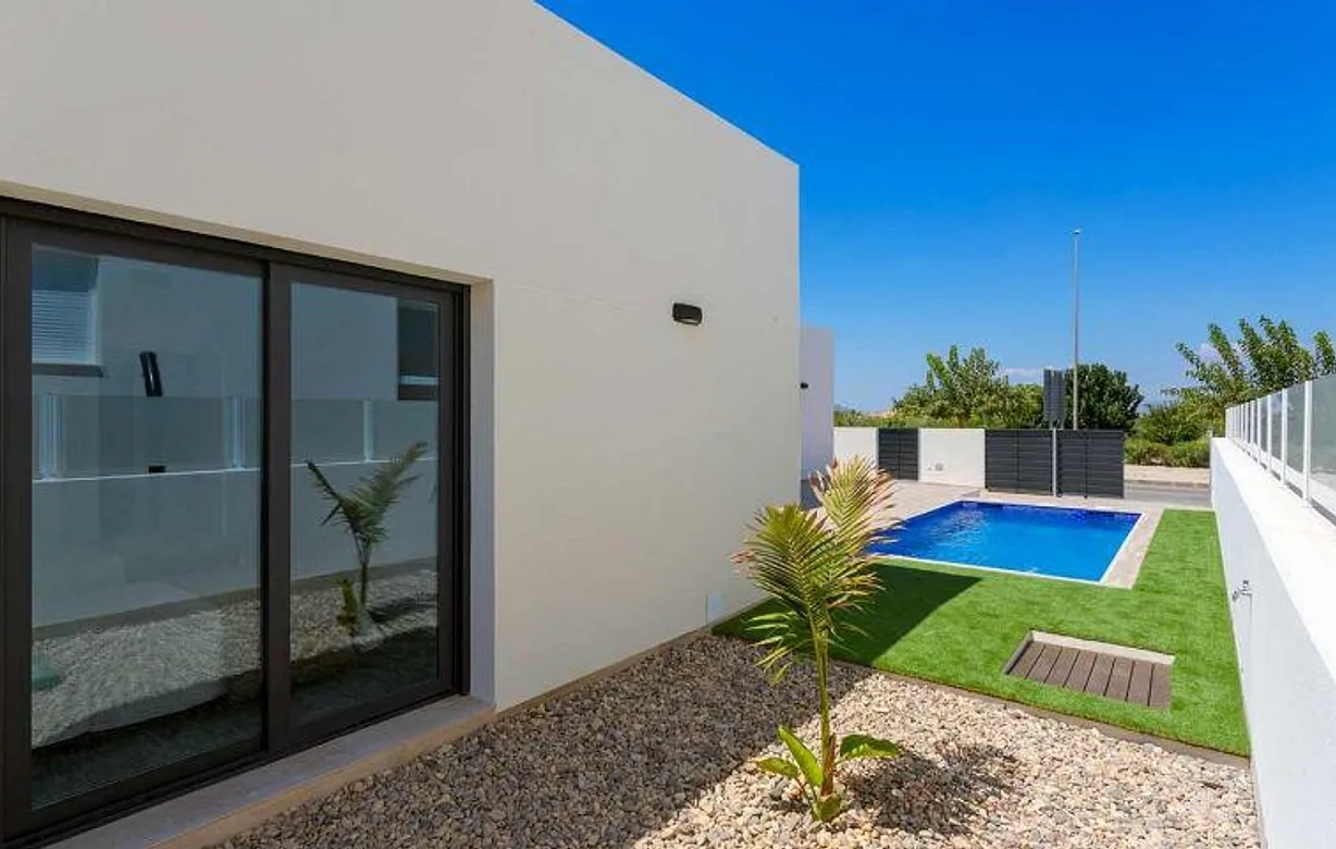 3 bedroom villa for sale - Bentley Hurst