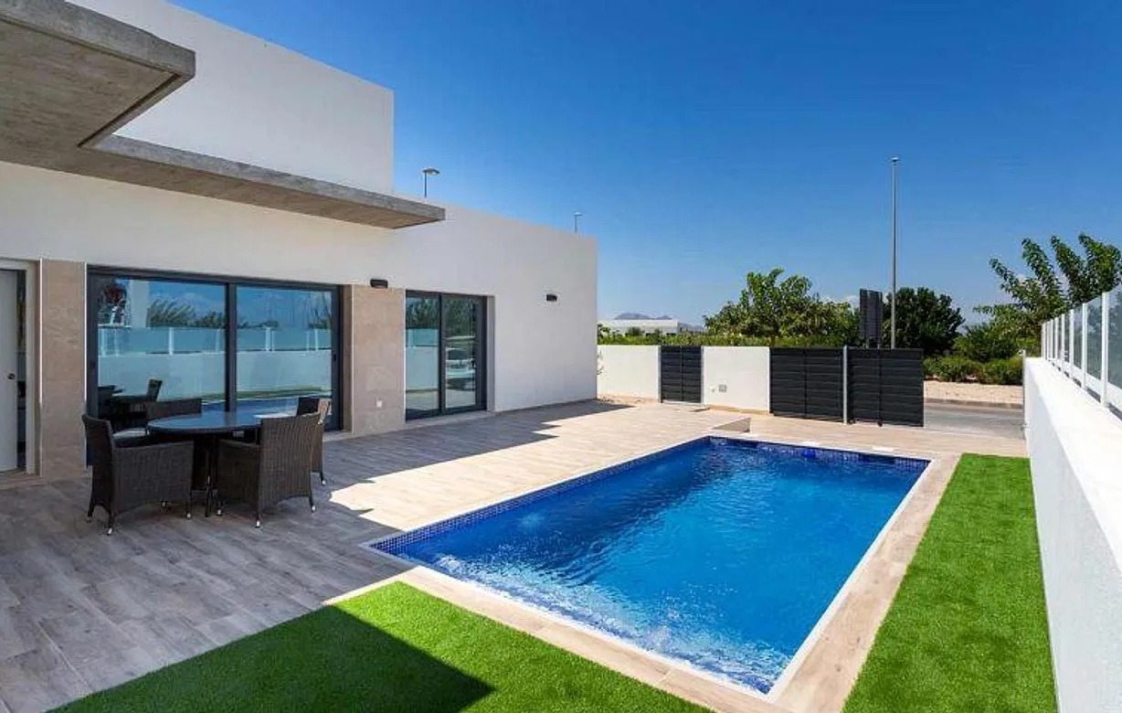 3 bedroom villa for sale - Bentley Hurst