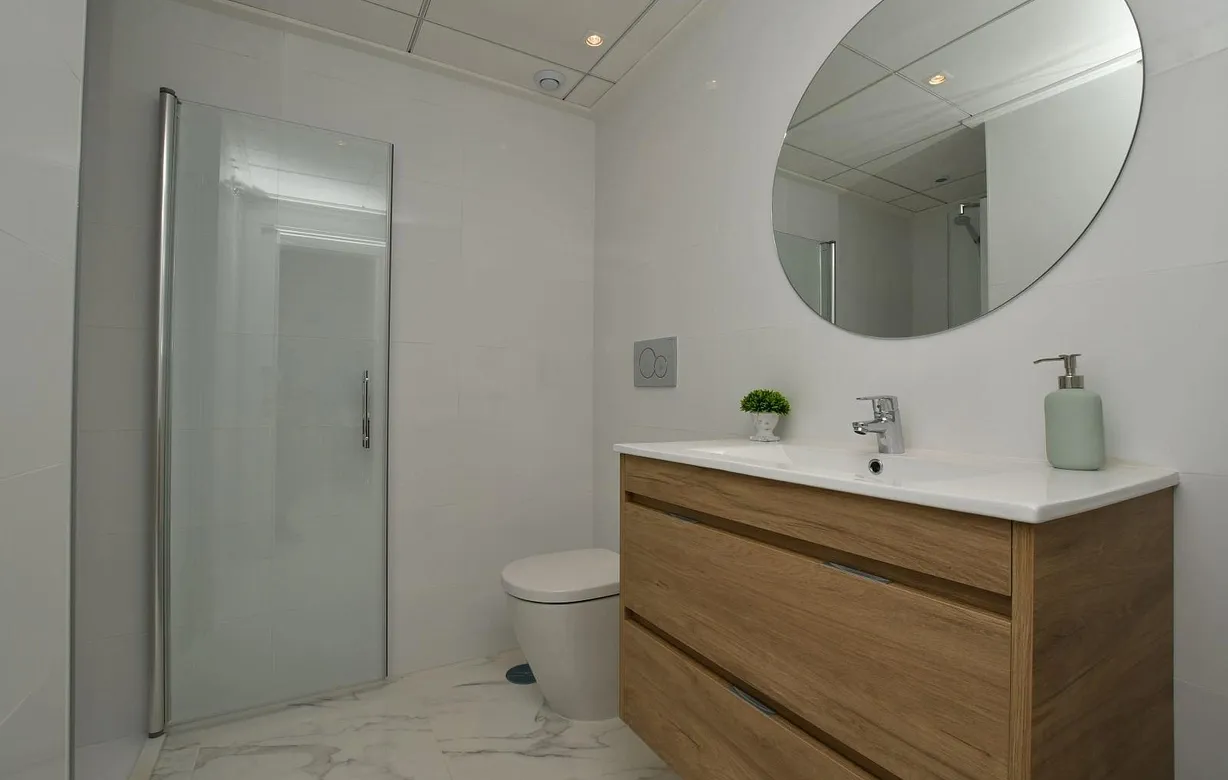 2 bedroom bungalow for sale - Bentley Hurst