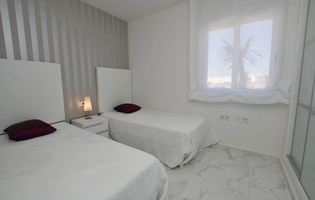 3 bedroom bungalow for sale - Bentley Hurst