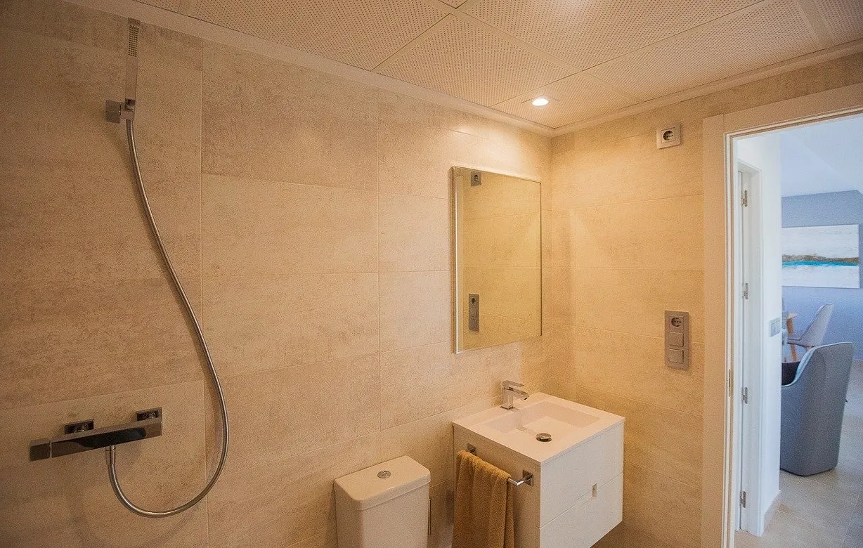 2 bedroom bungalow for sale - Bentley Hurst