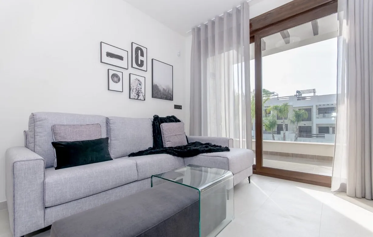 2 bedroom bungalow for sale - Bentley Hurst