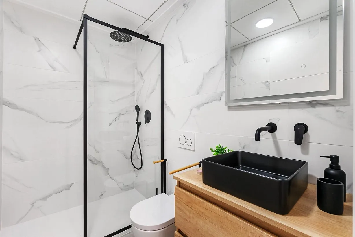 3 bedroom penthouse for sale - Bentley Hurst