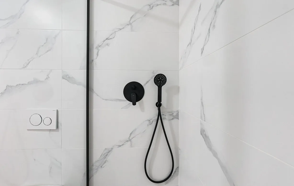 3 bedroom apartment for sale - Bentley Hurst