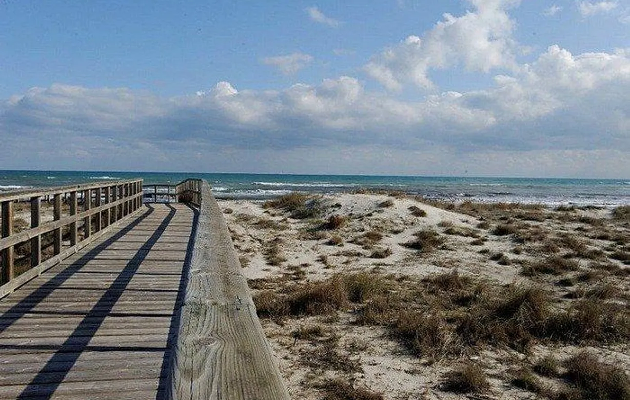 3 bedroom villa for sale - Bentley Hurst