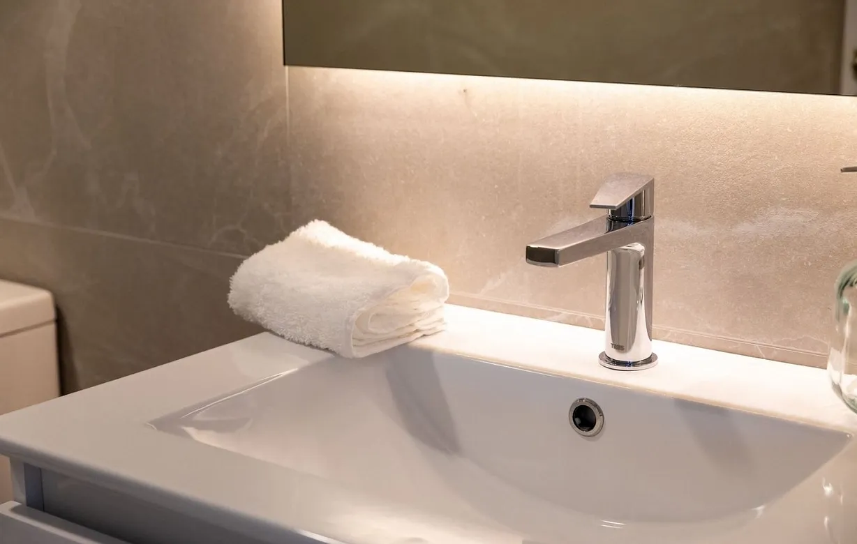 3 bedroom apartment for sale - Bentley Hurst