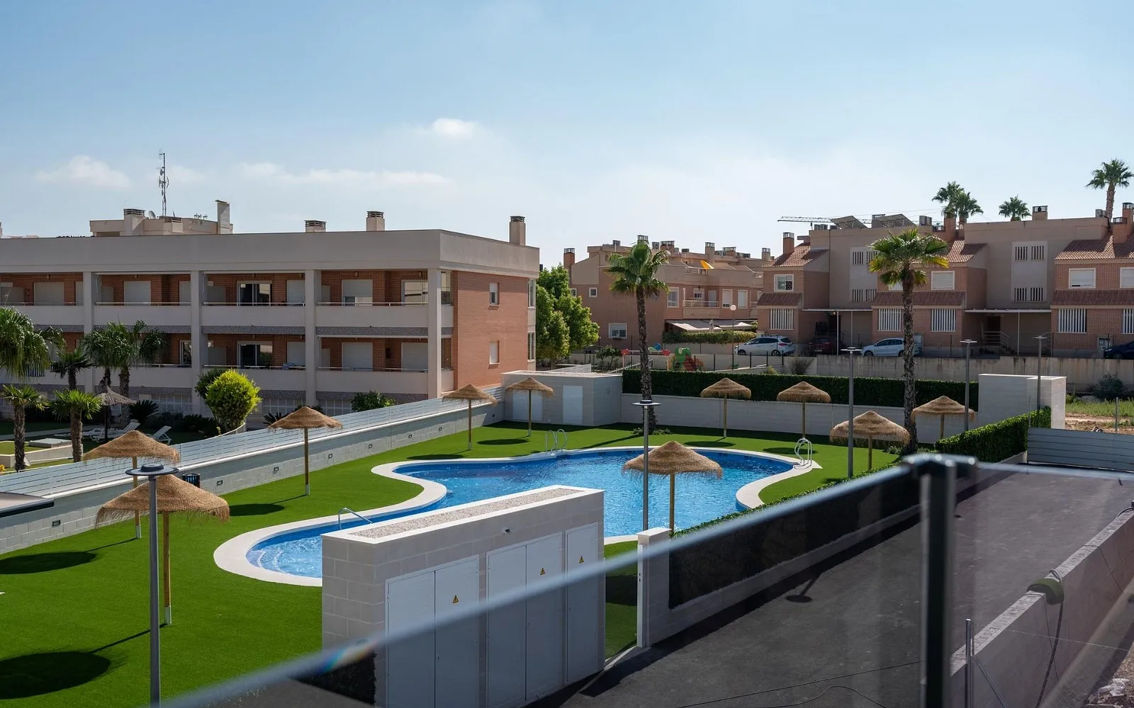 3 bedroom townhouse for sale - Bentley Hurst