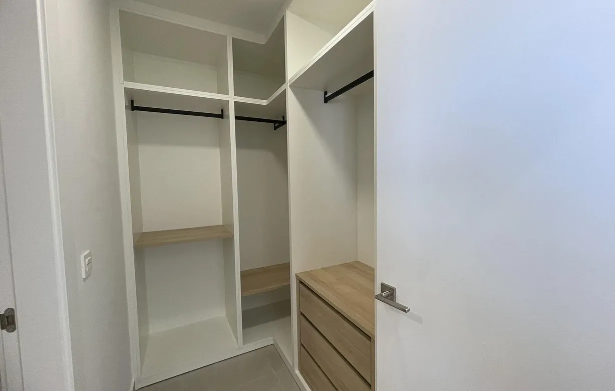 3 bedroom villa for sale - Bentley Hurst