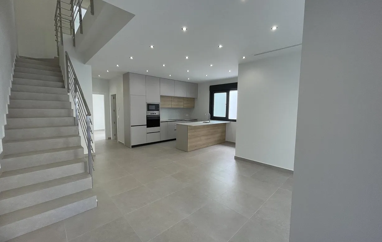 3 bedroom villa for sale - Bentley Hurst