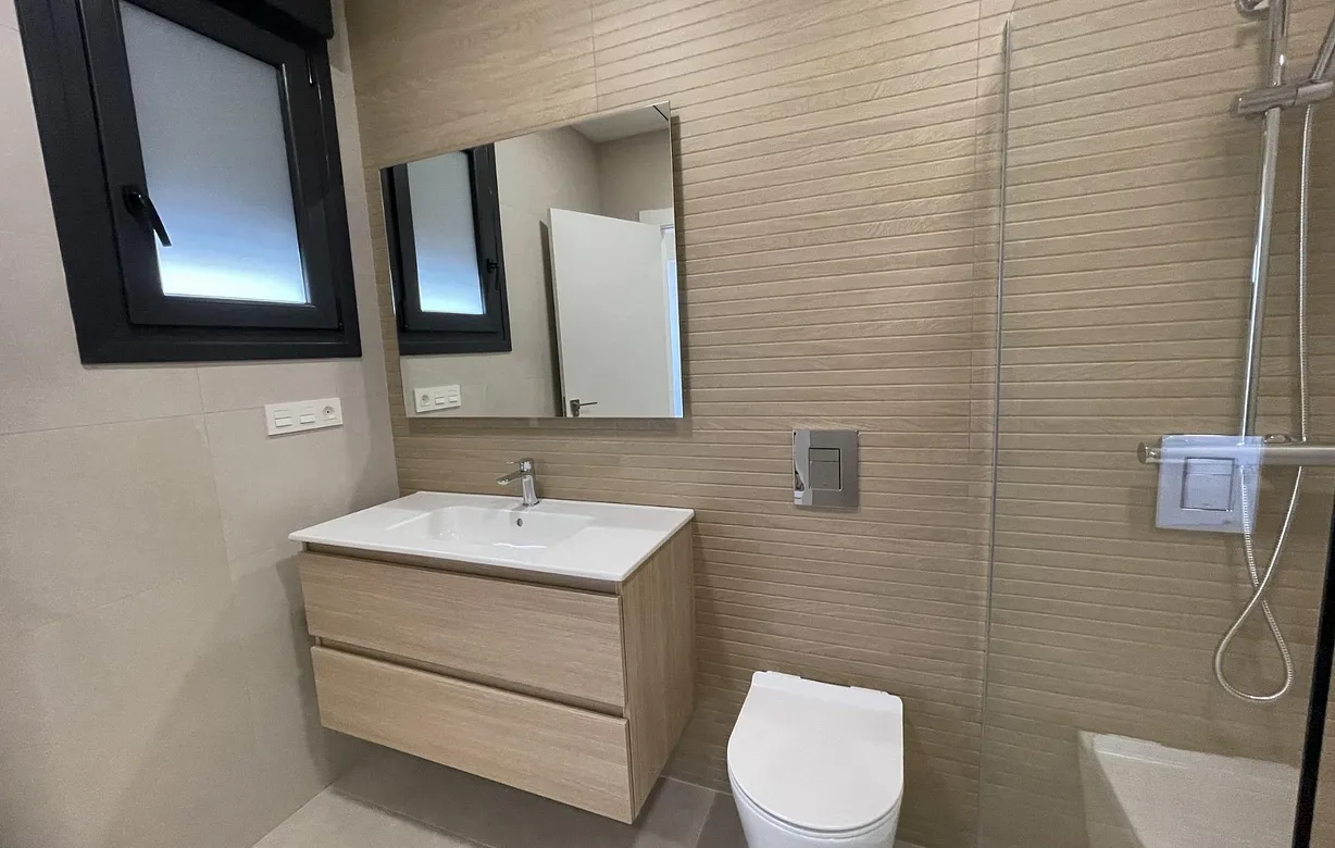 3 bedroom villa for sale - Bentley Hurst