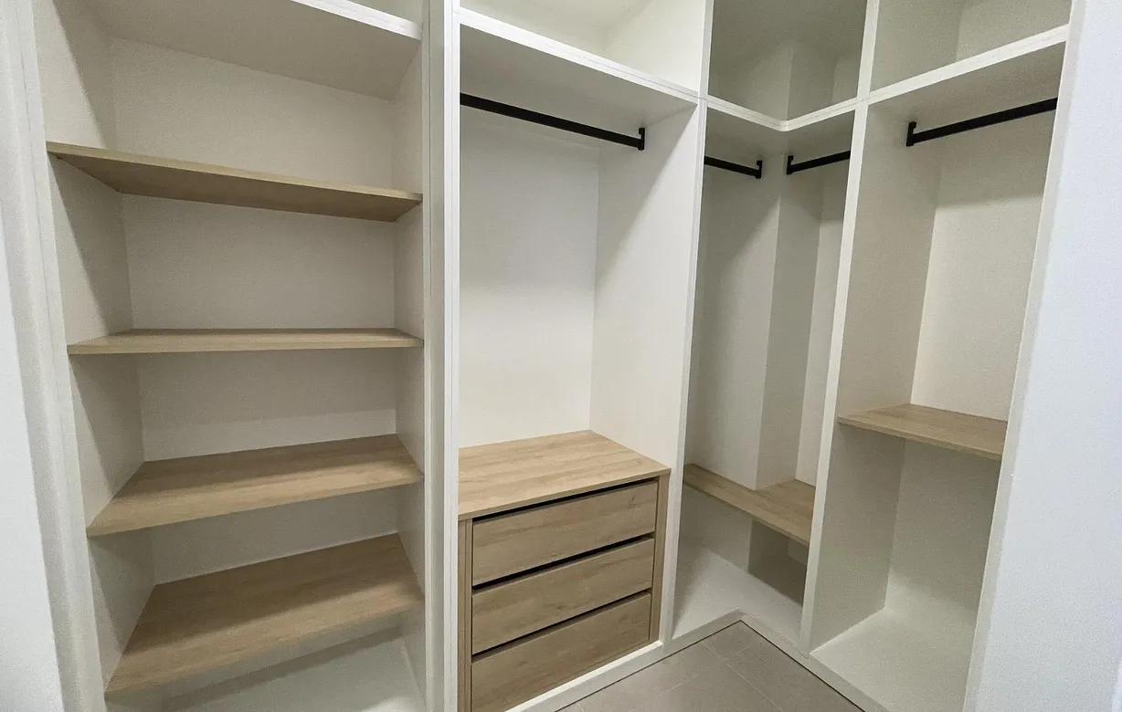 3 bedroom villa for sale - Bentley Hurst