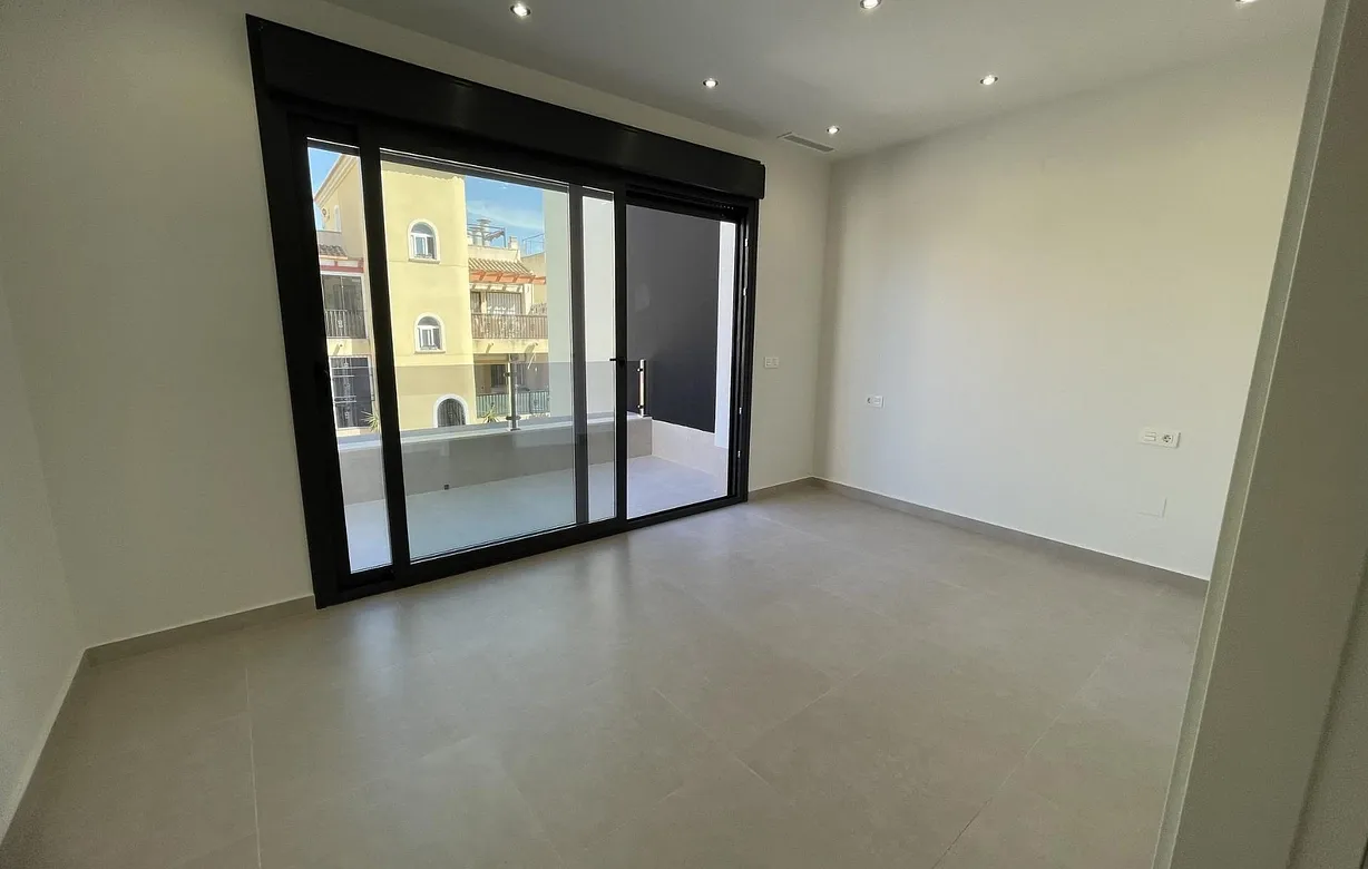 3 bedroom villa for sale - Bentley Hurst