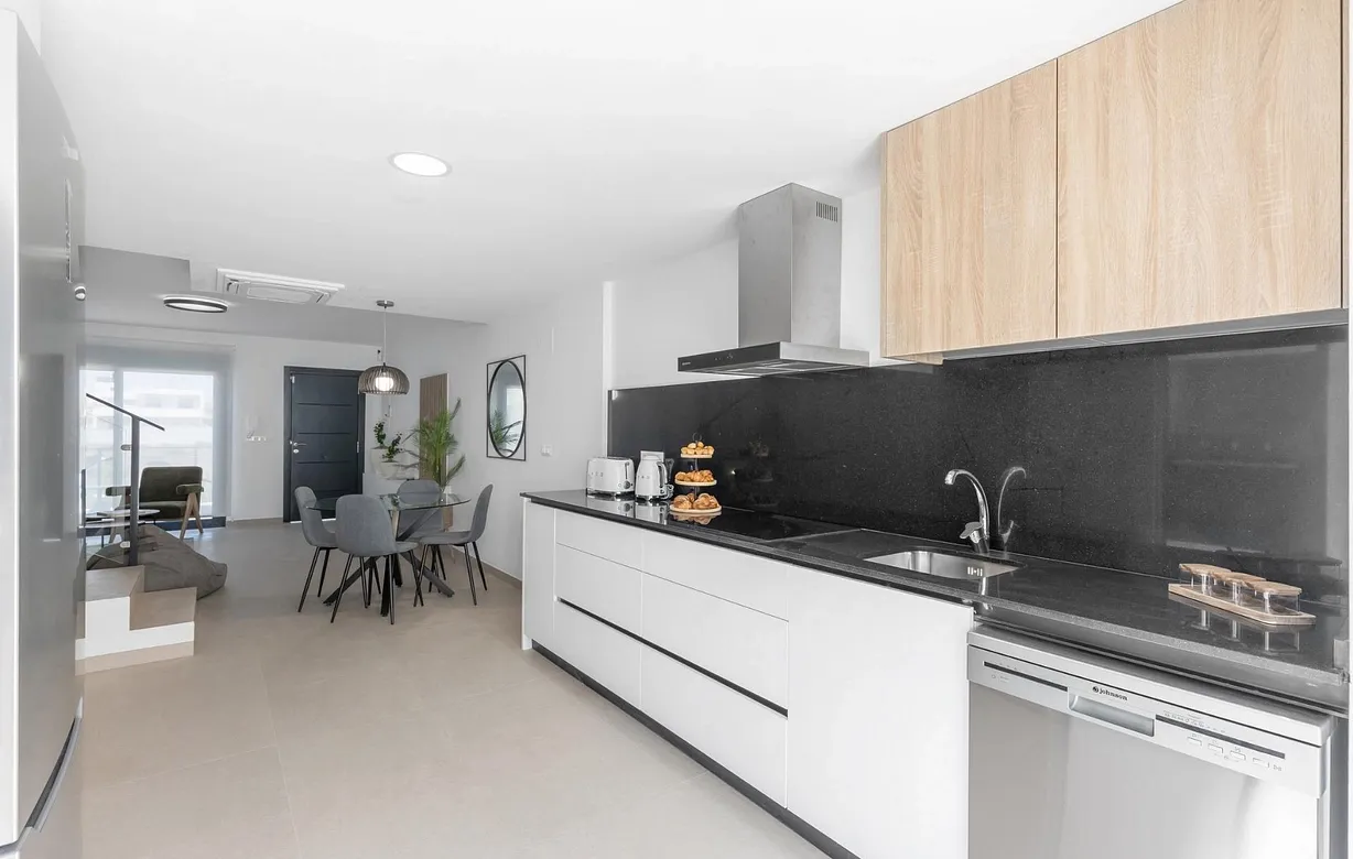 4 bedroom townhouse for sale - Bentley Hurst