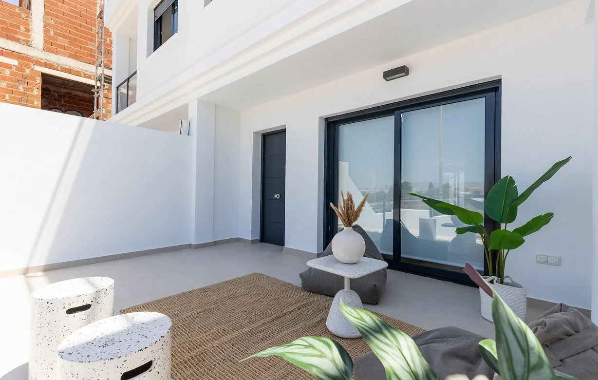 4 bedroom townhouse for sale - Bentley Hurst
