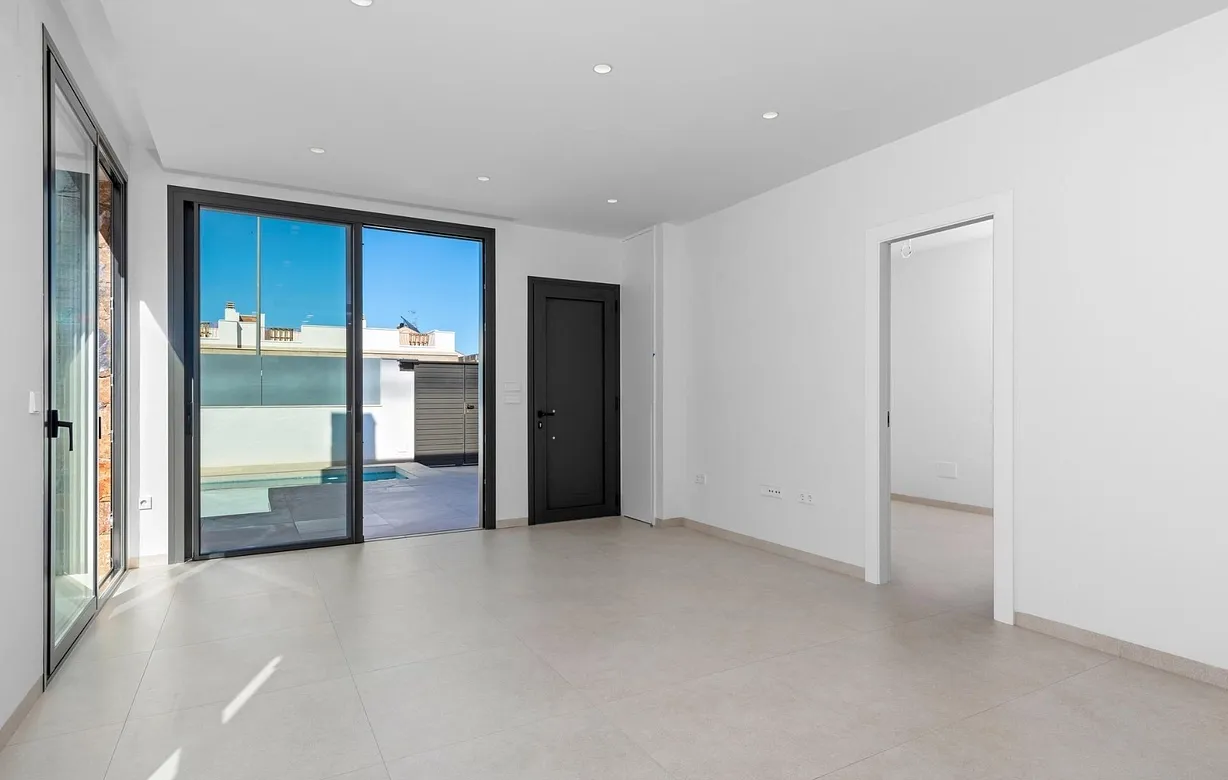 3 bedroom bungalow for sale - Bentley Hurst