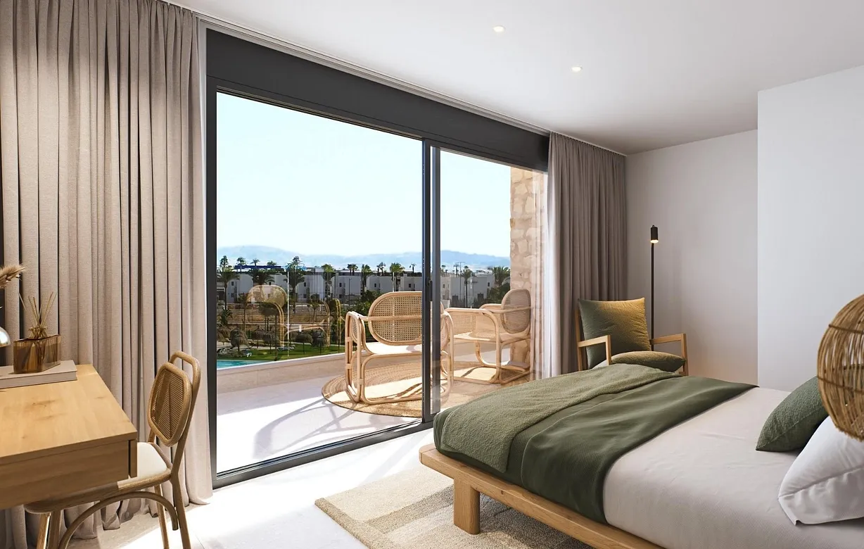 4 bedroom villa for sale - Bentley Hurst