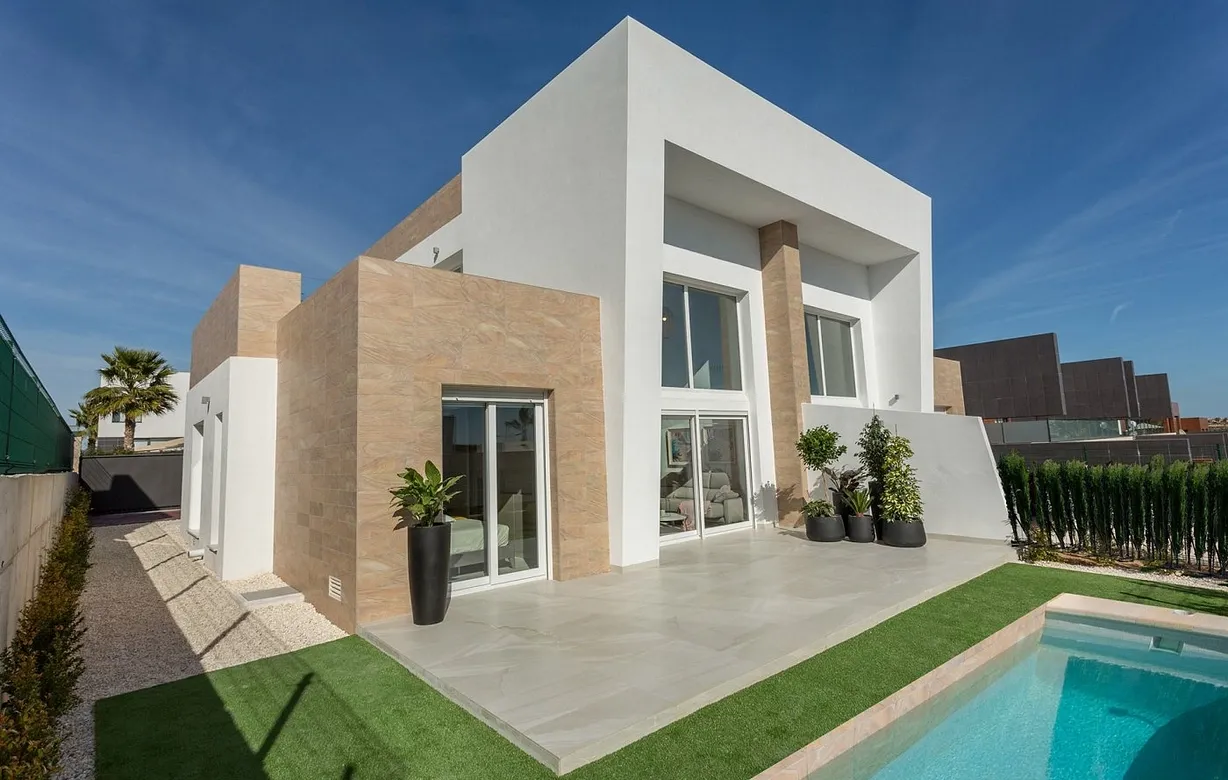 3 bedroom villa for sale - Bentley Hurst