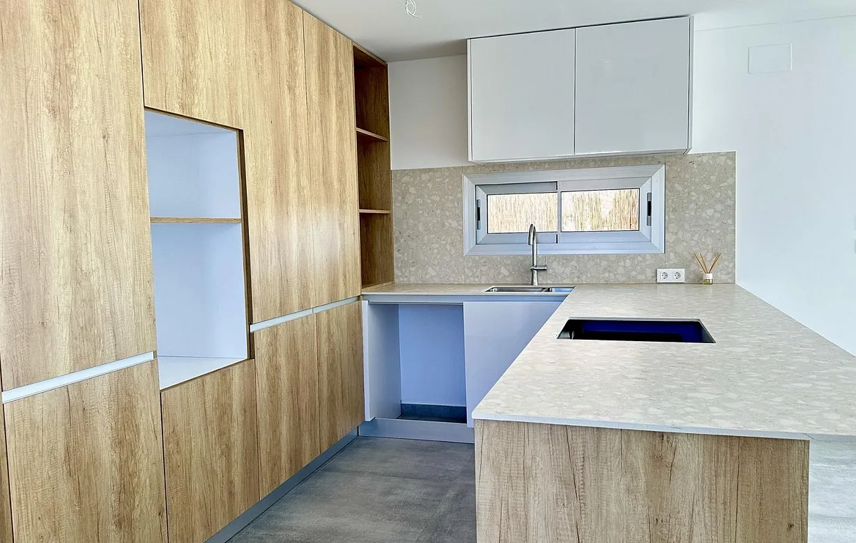 4 bedroom villa for sale - Bentley Hurst