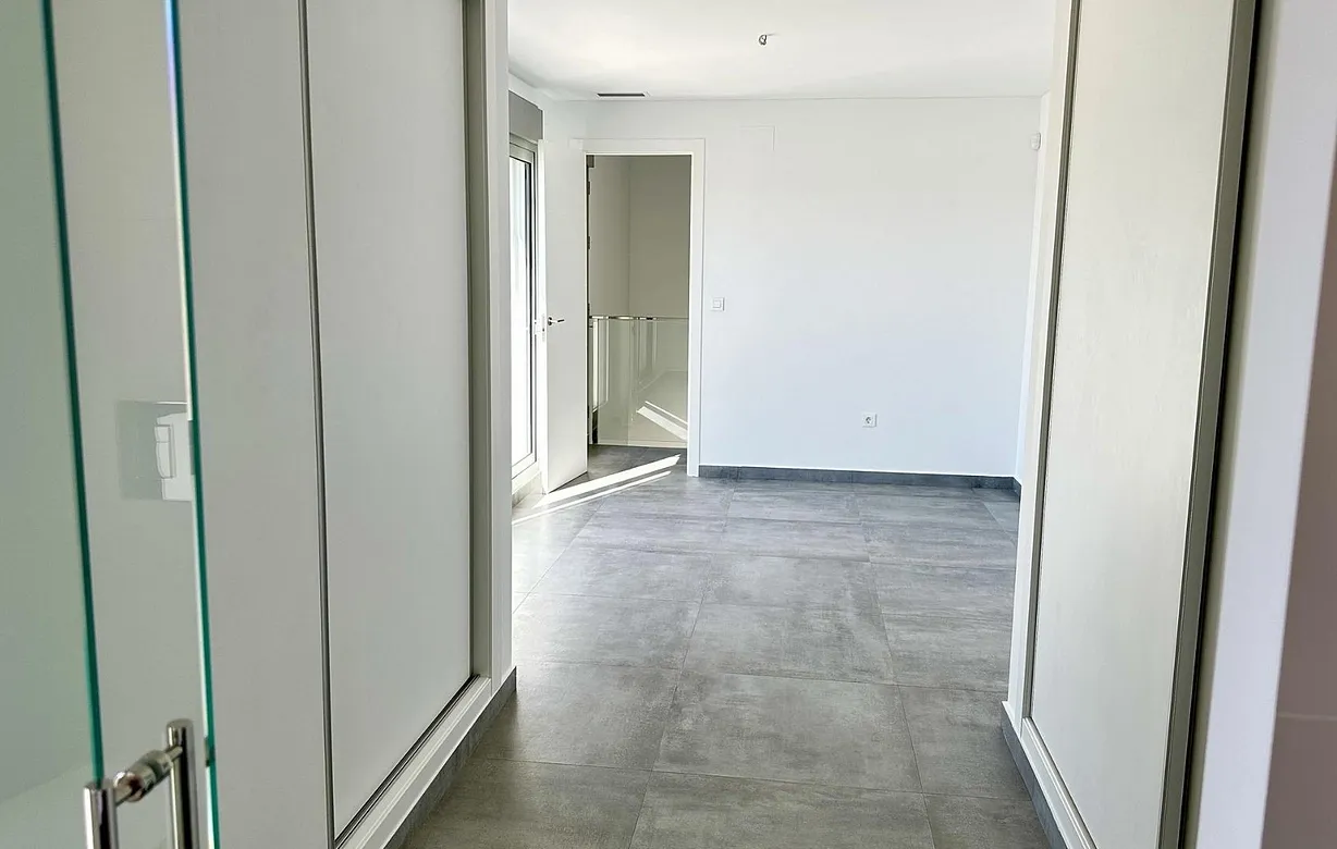 4 bedroom villa for sale - Bentley Hurst