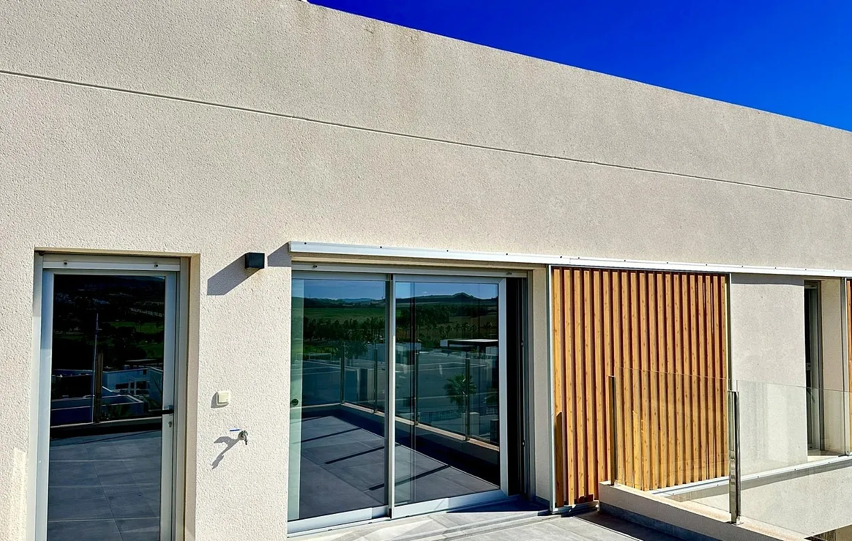 4 bedroom villa for sale - Bentley Hurst