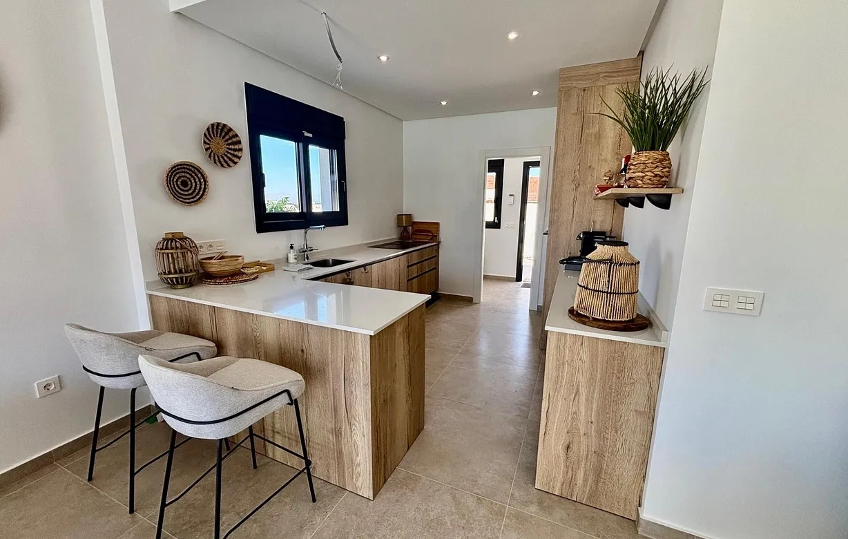 3 bedroom villa for sale - Bentley Hurst