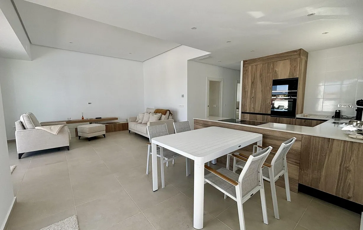 3 bedroom villa for sale - Bentley Hurst