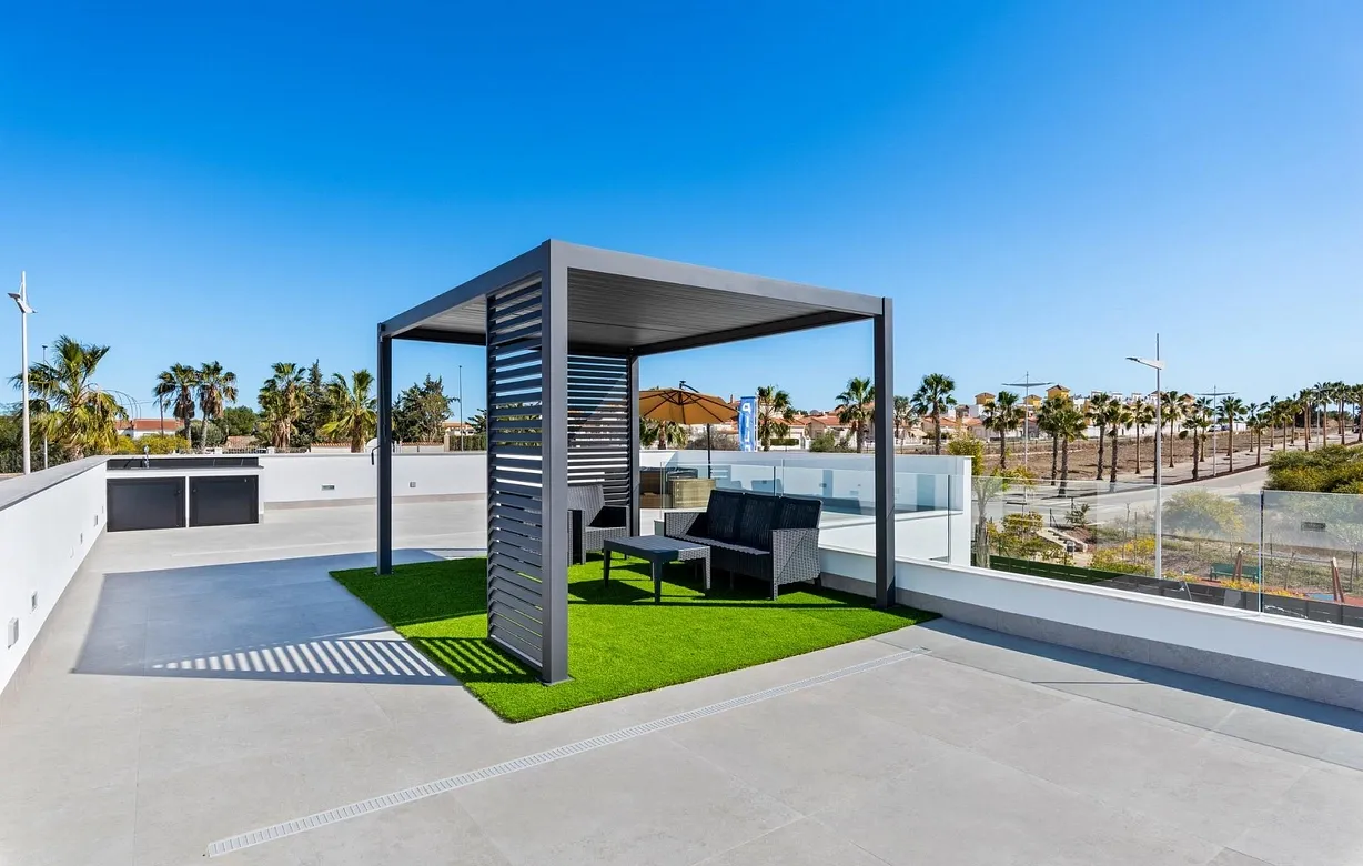 3 bedroom villa for sale - Bentley Hurst