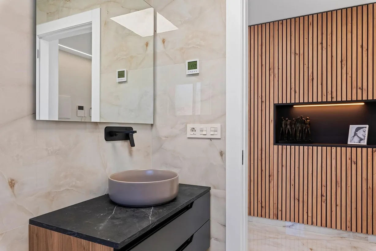 3 bedroom villa for sale - Bentley Hurst