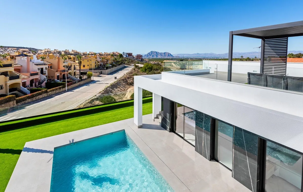 3 bedroom villa for sale - Bentley Hurst
