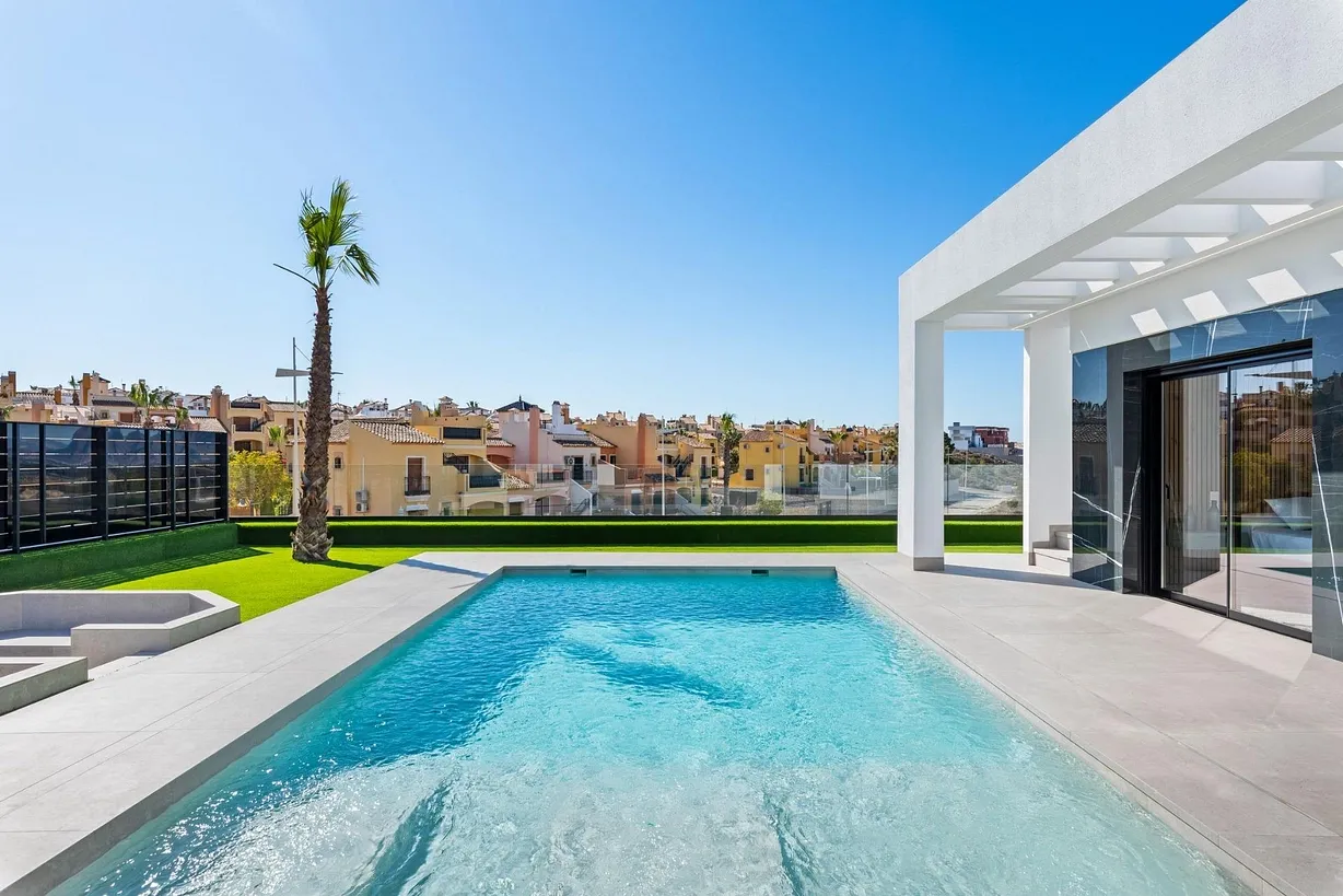 3 bedroom villa for sale - Bentley Hurst
