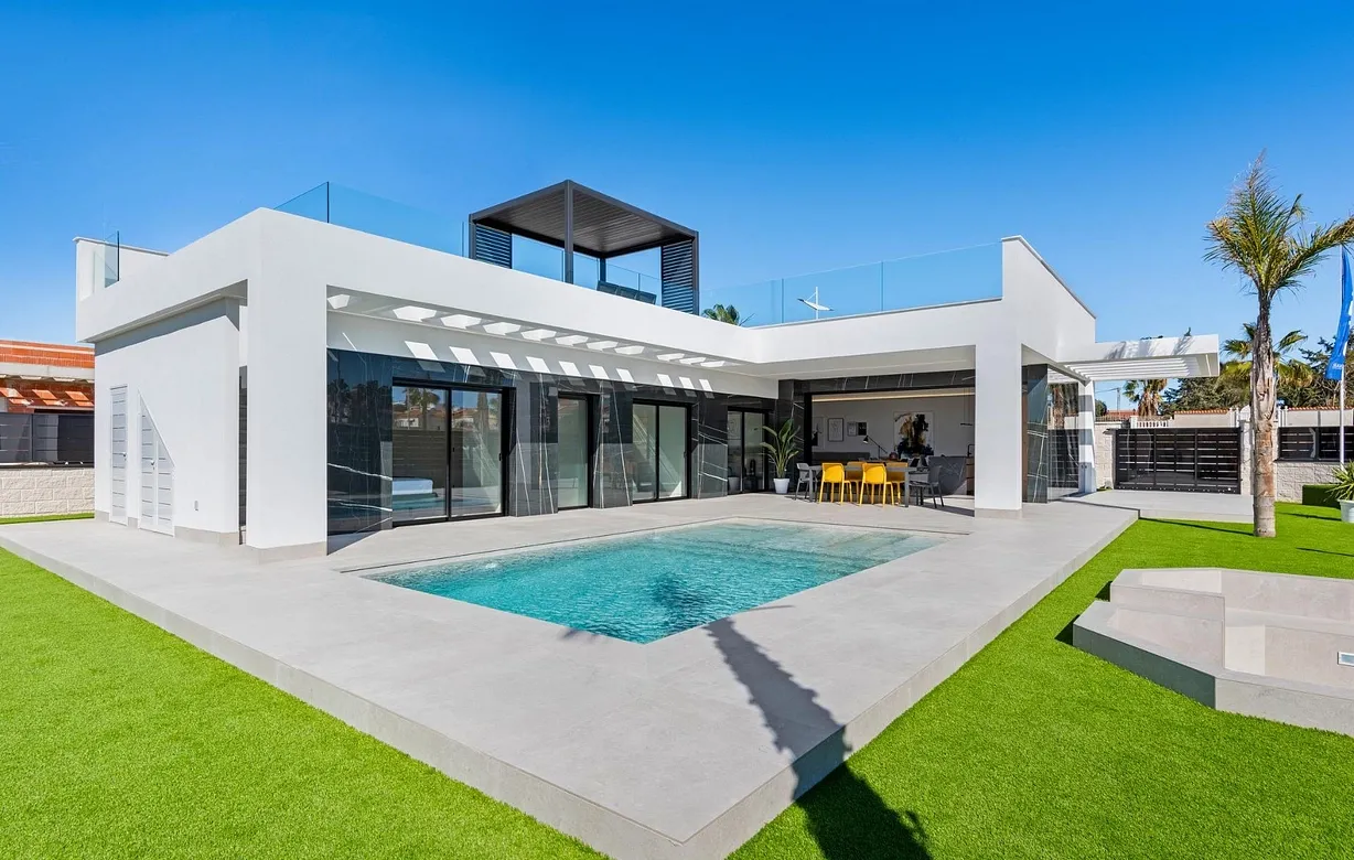 3 bedroom villa for sale - Bentley Hurst