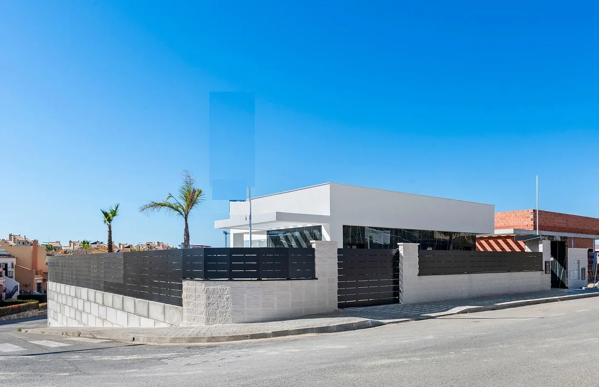 3 bedroom villa for sale - Bentley Hurst