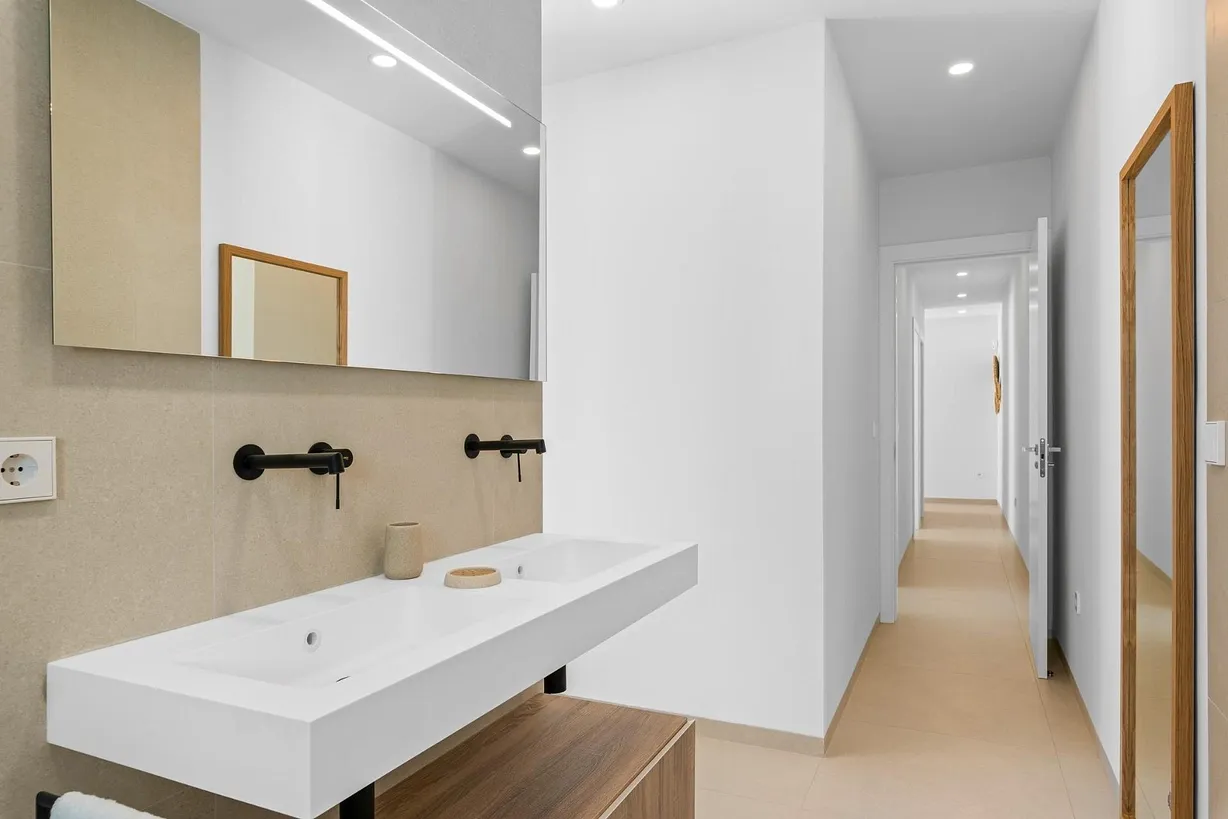 3 bedroom villa for sale - Bentley Hurst