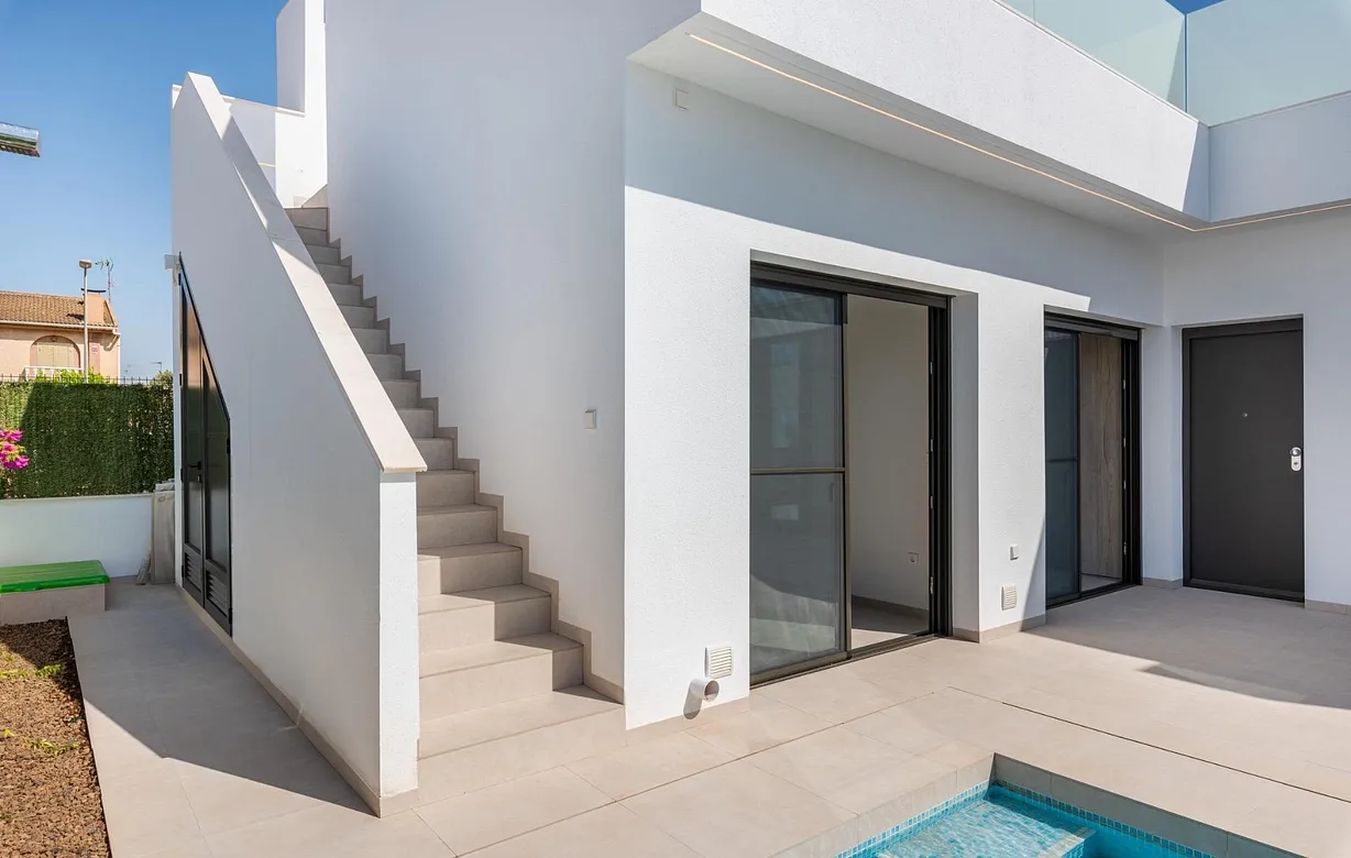 3 bedroom villa for sale - Bentley Hurst