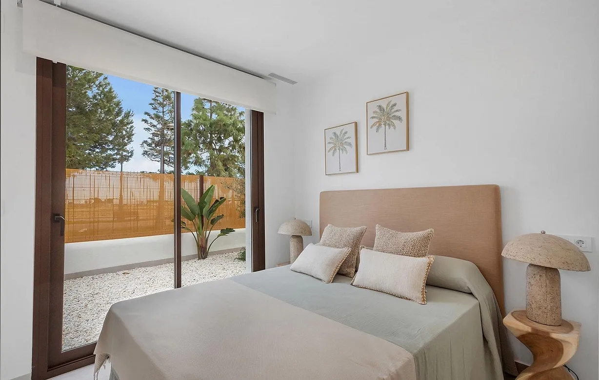 3 bedroom villa for sale - Bentley Hurst