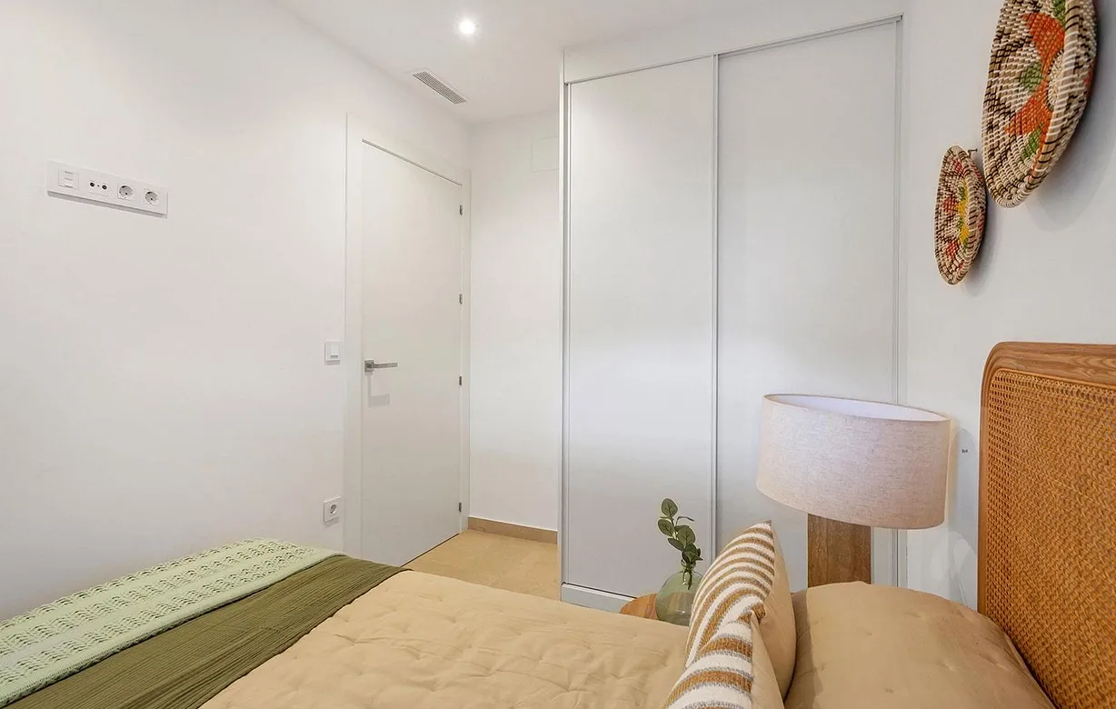 3 bedroom villa for sale - Bentley Hurst