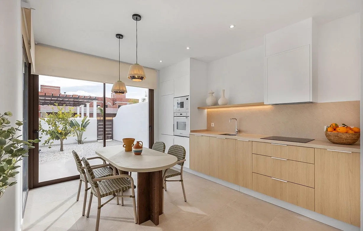 3 bedroom villa for sale - Bentley Hurst