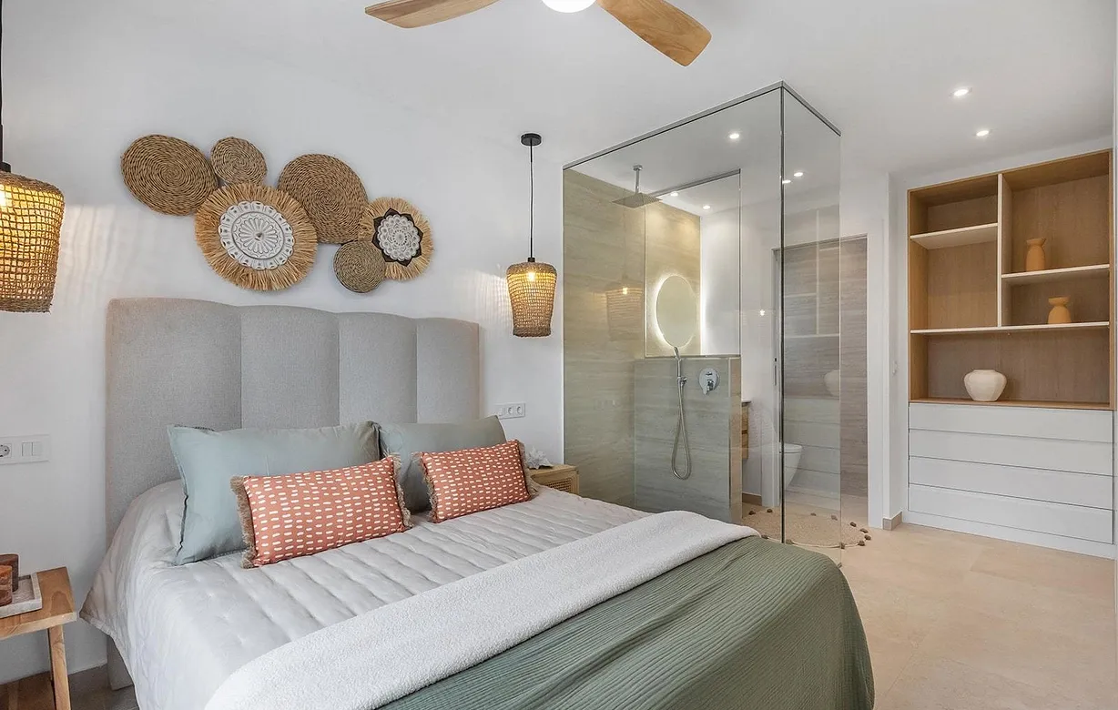 3 bedroom villa for sale - Bentley Hurst