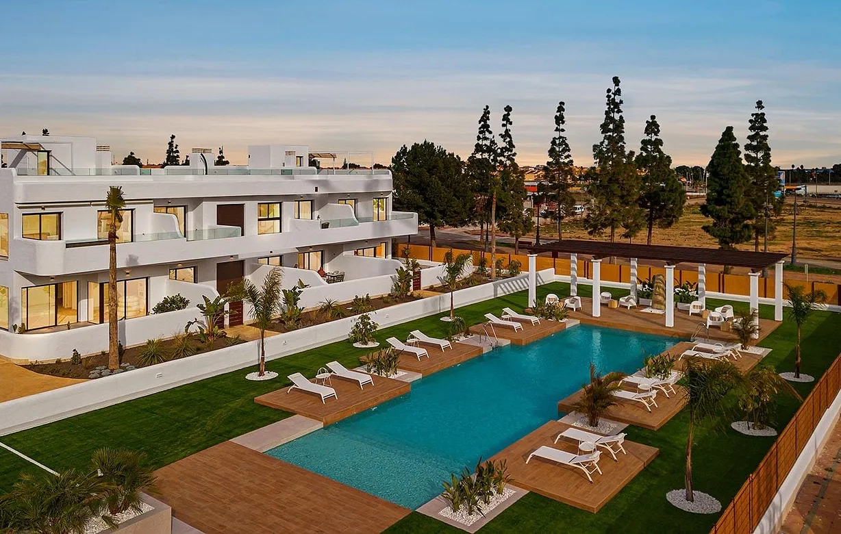 3 bedroom villa for sale - Bentley Hurst